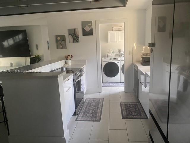 COCONUT GROVE - Residential