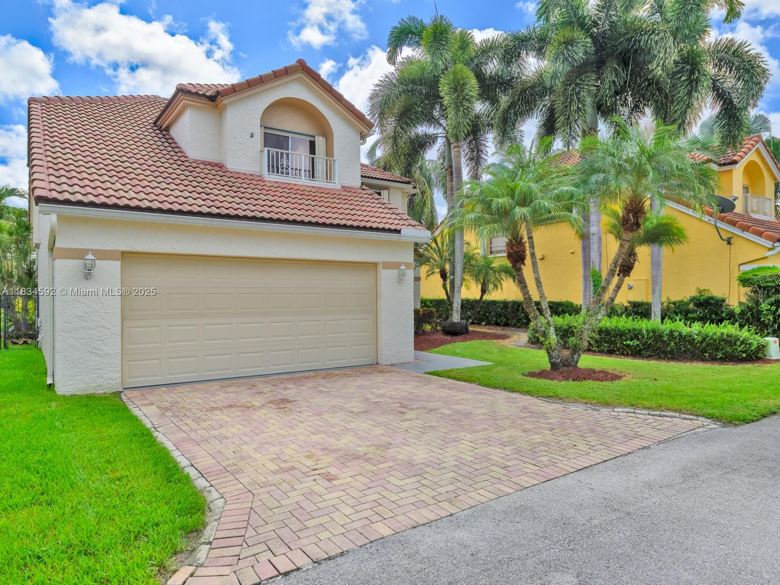FOREST RIDGE PATIO HOMES - Residential Lease