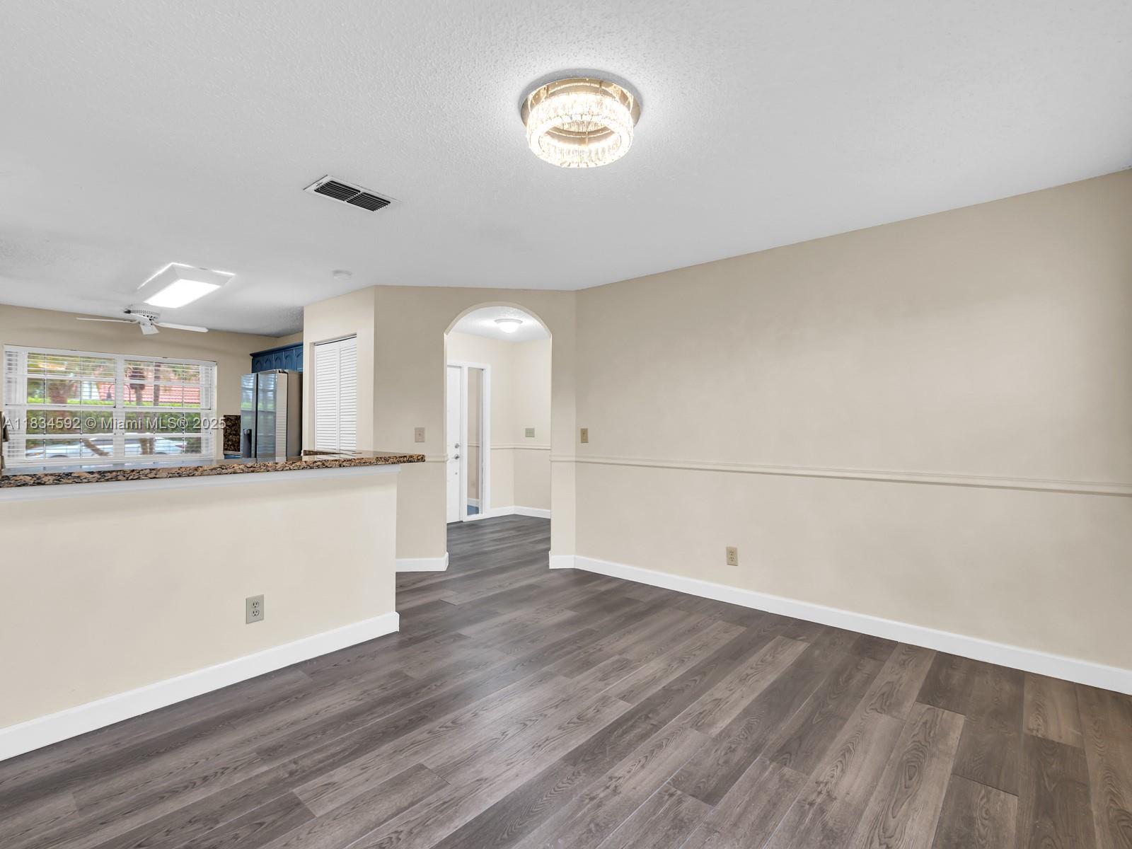 FOREST RIDGE PATIO HOMES - Residential Lease