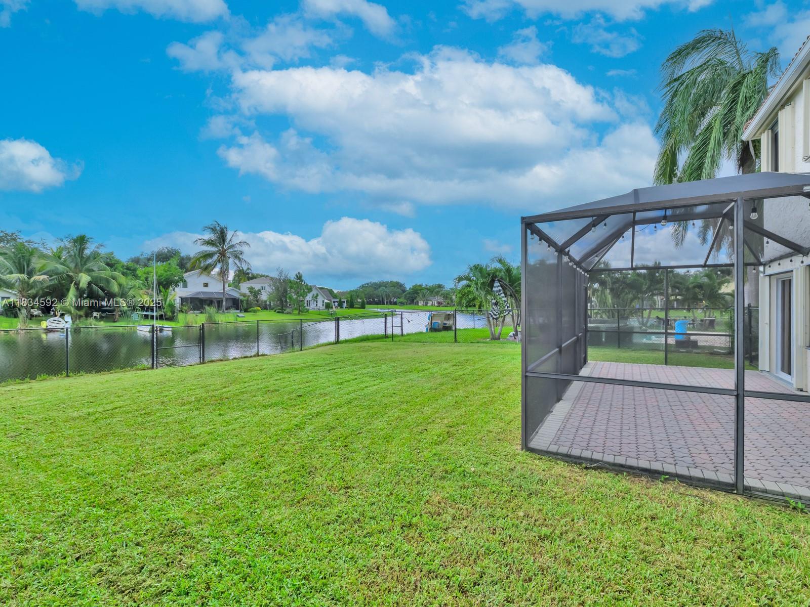 FOREST RIDGE PATIO HOMES - Residential Lease