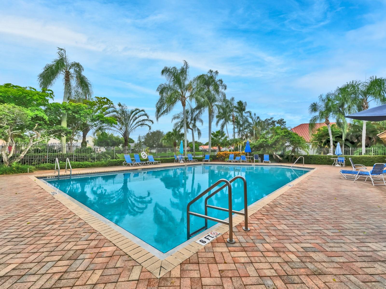 FOREST RIDGE PATIO HOMES - Residential Lease