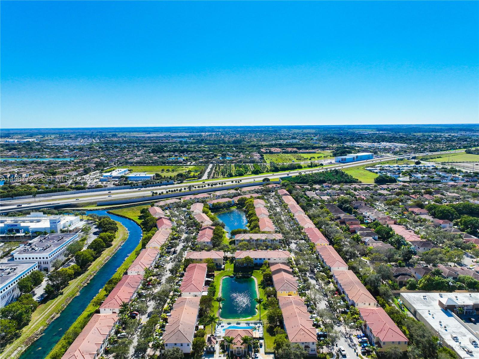 PORTOFINO VILLAS WEST - Residential