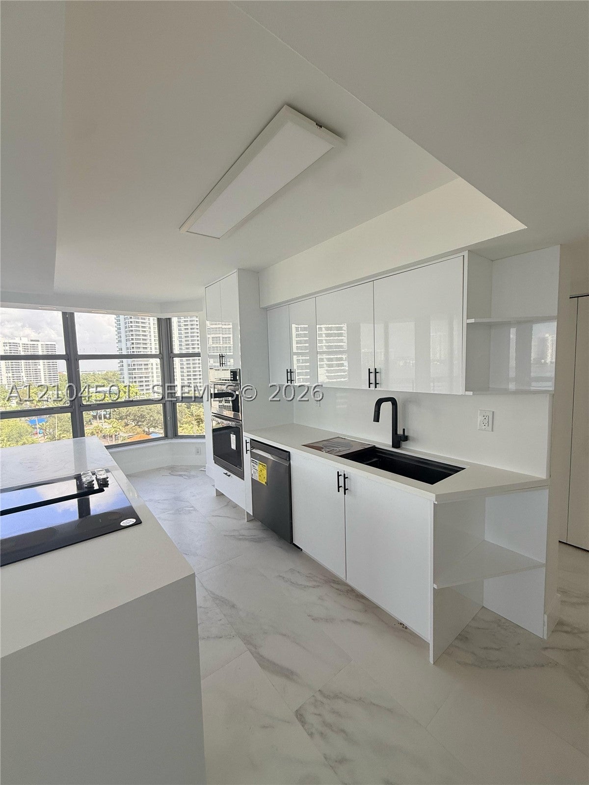 19101 NE 36th Ct 1005