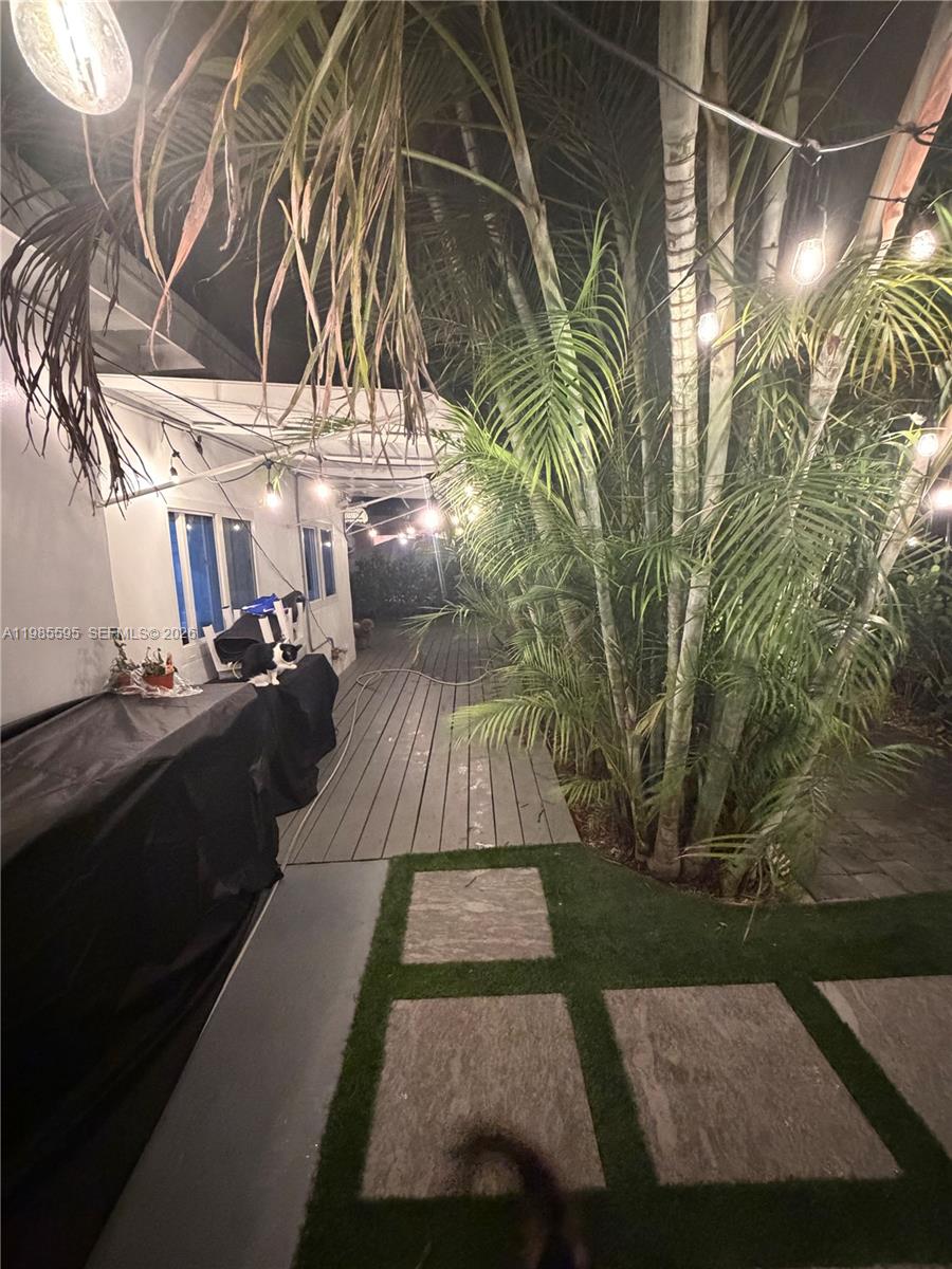 MAINLANDS OF TAMARAC LAKE - Residential Lease