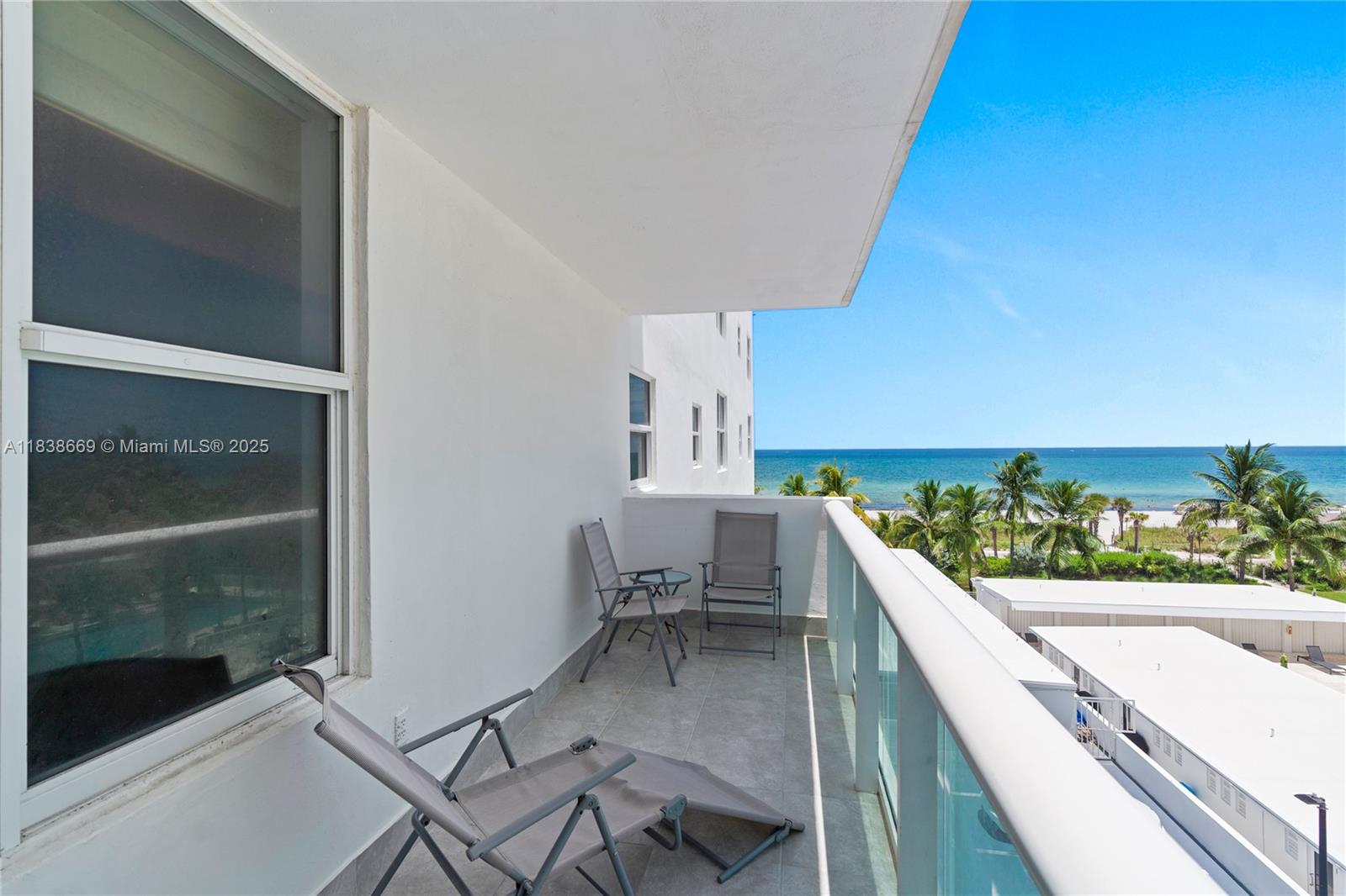 5001 Collins Ave 4G