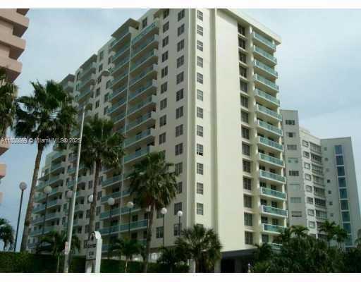 5001 Collins Ave 4G