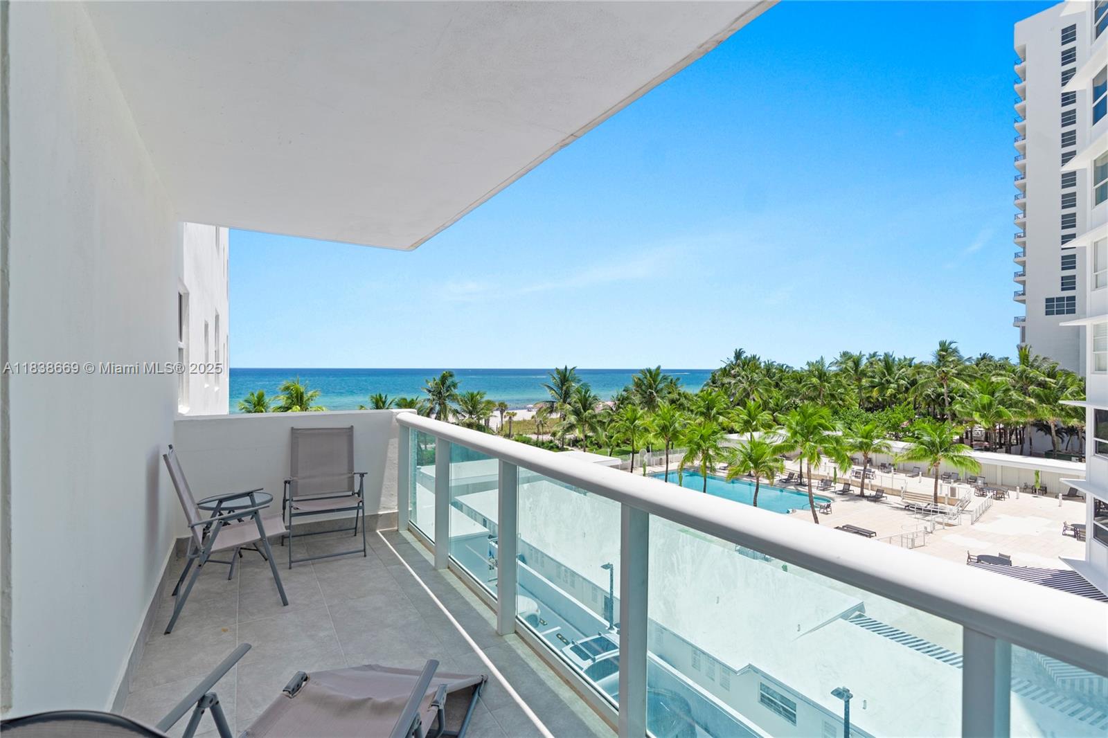 5001 Collins Ave 4G