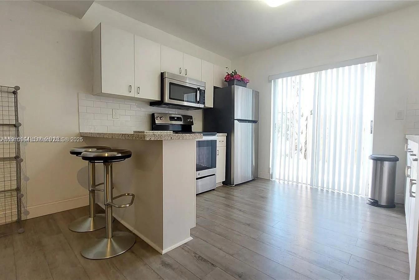 DORAL COURT CONDO - Residential Lease