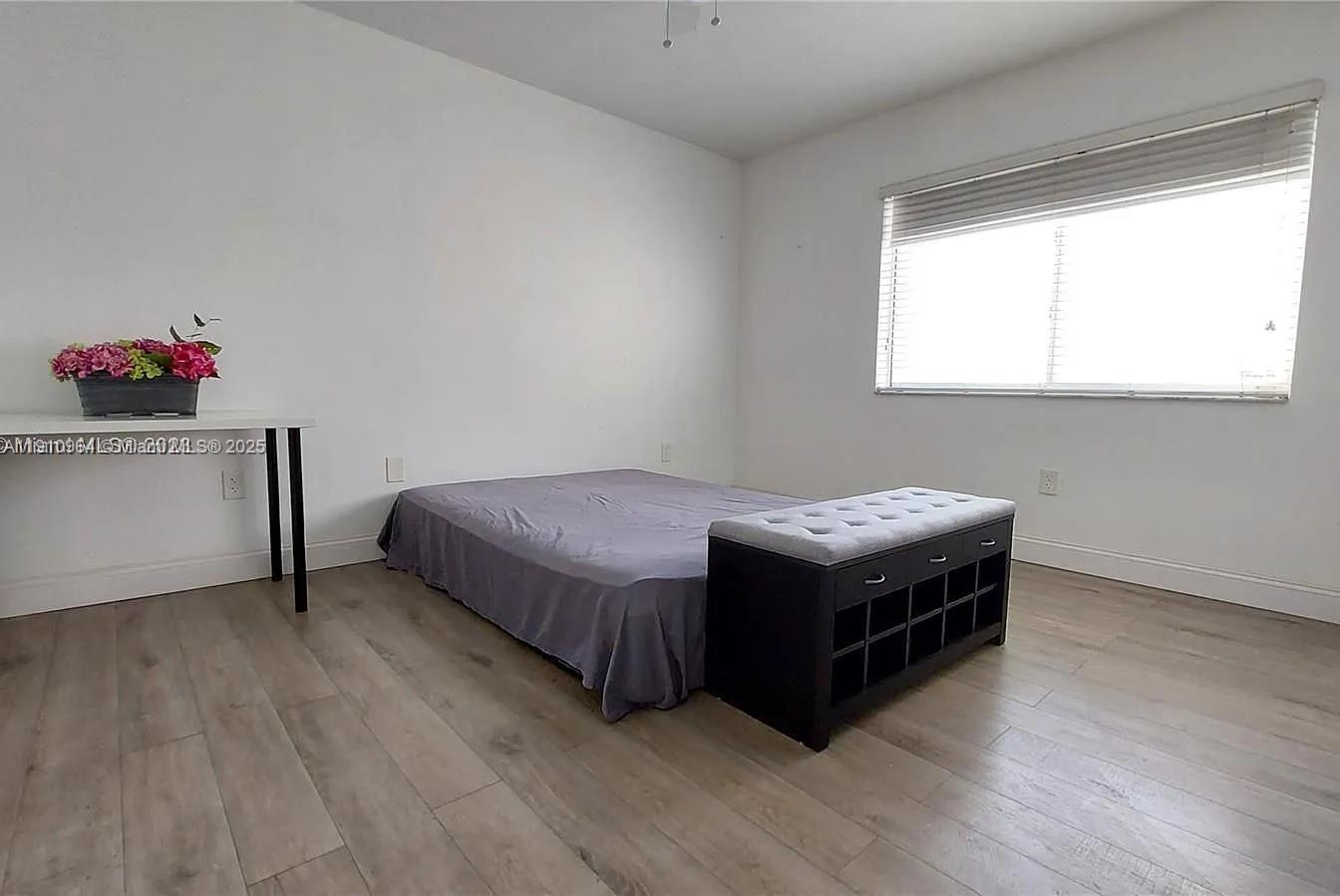 DORAL COURT CONDO - Residential Lease