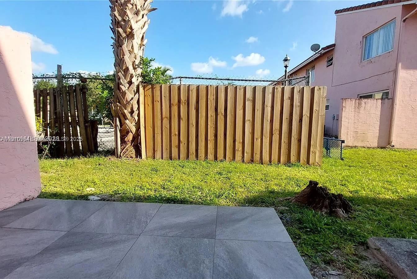 DORAL COURT CONDO - Residential Lease