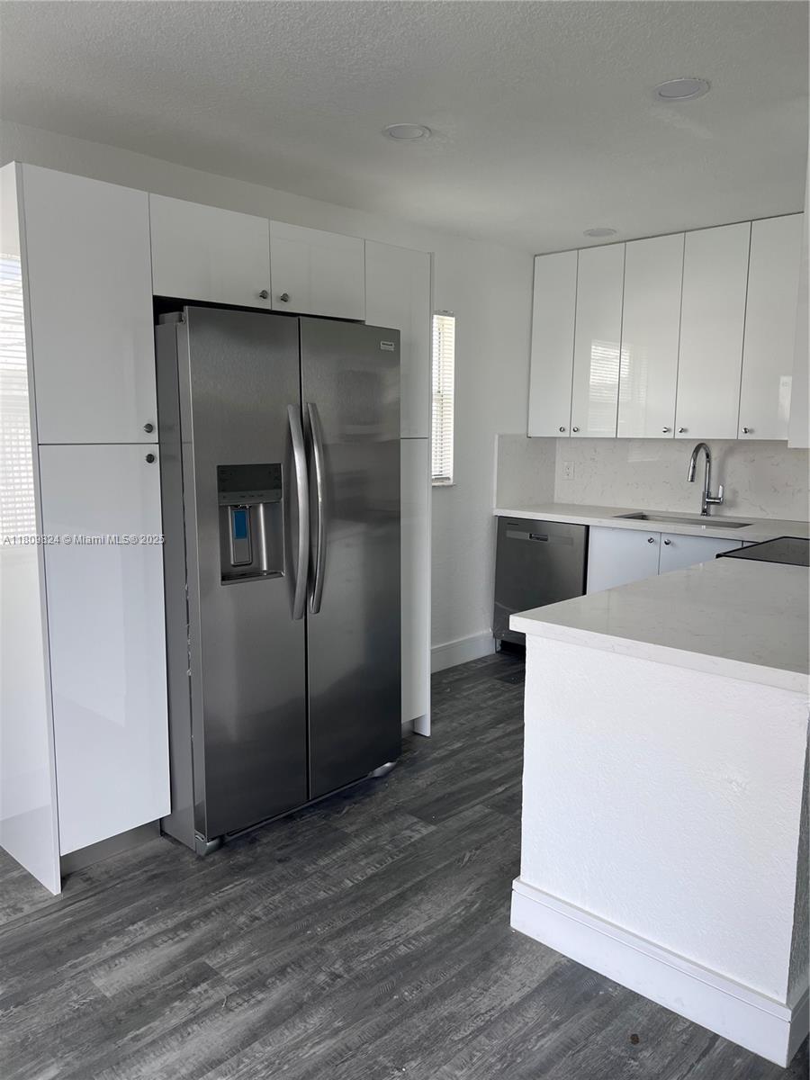 KINGS POINT - Residential Lease