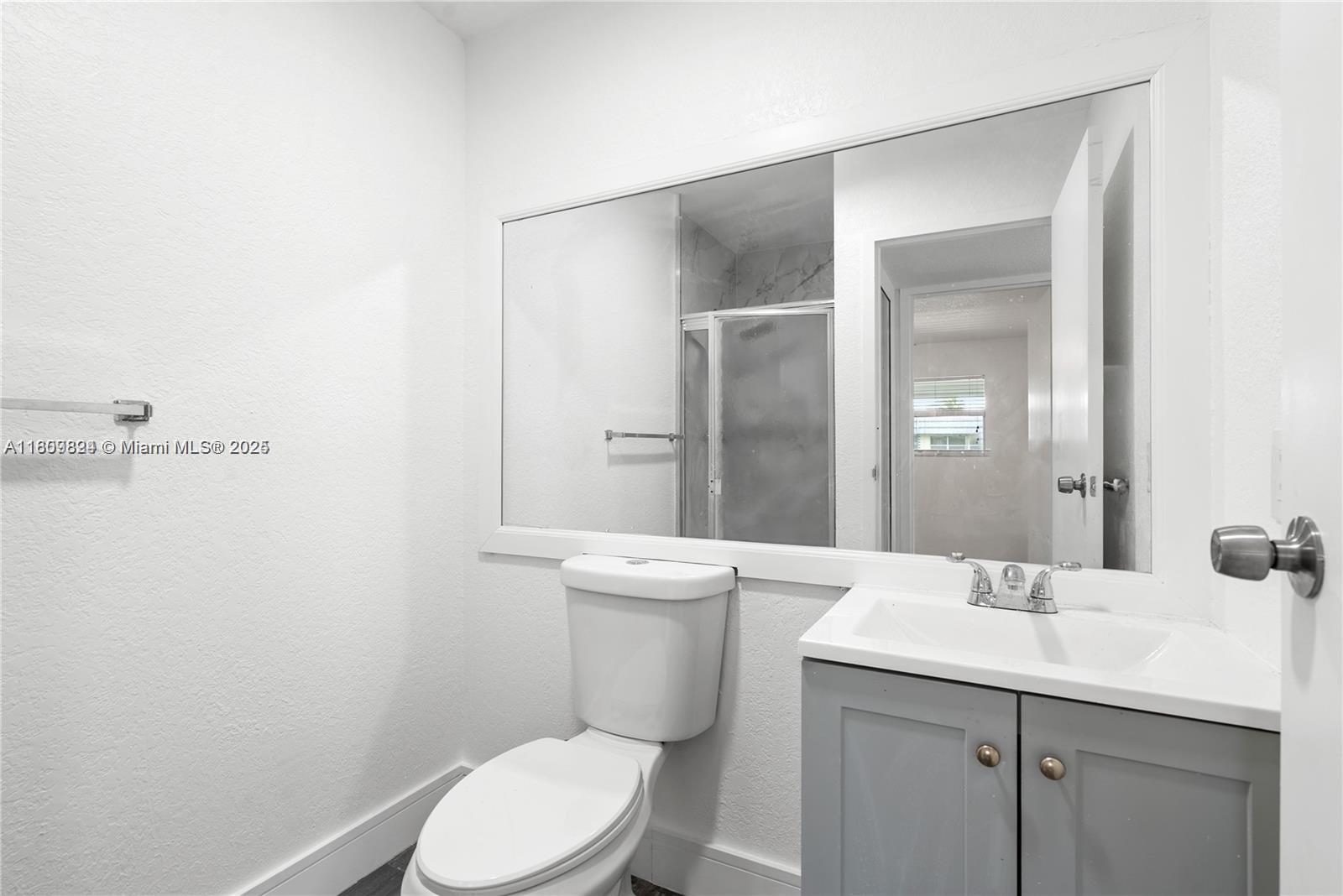 KINGS POINT - Residential Lease