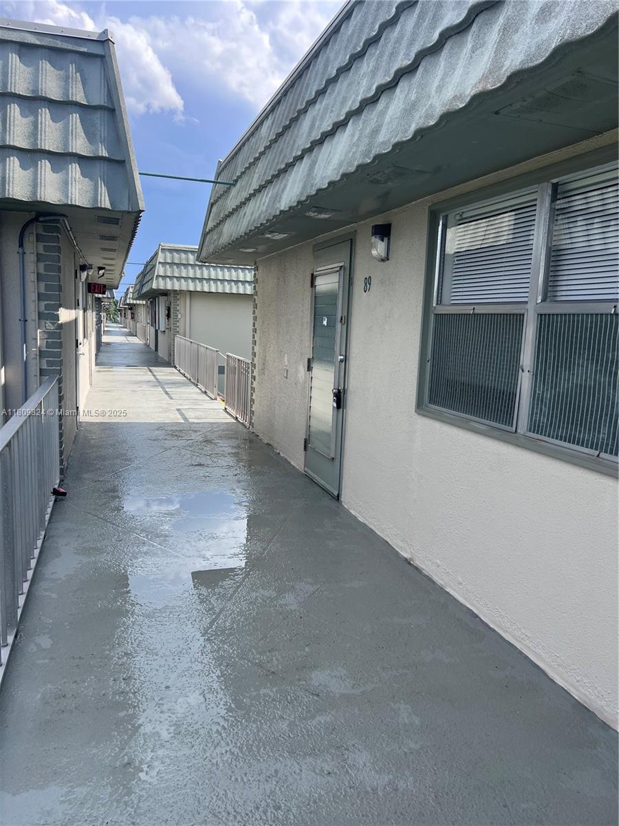KINGS POINT - Residential Lease