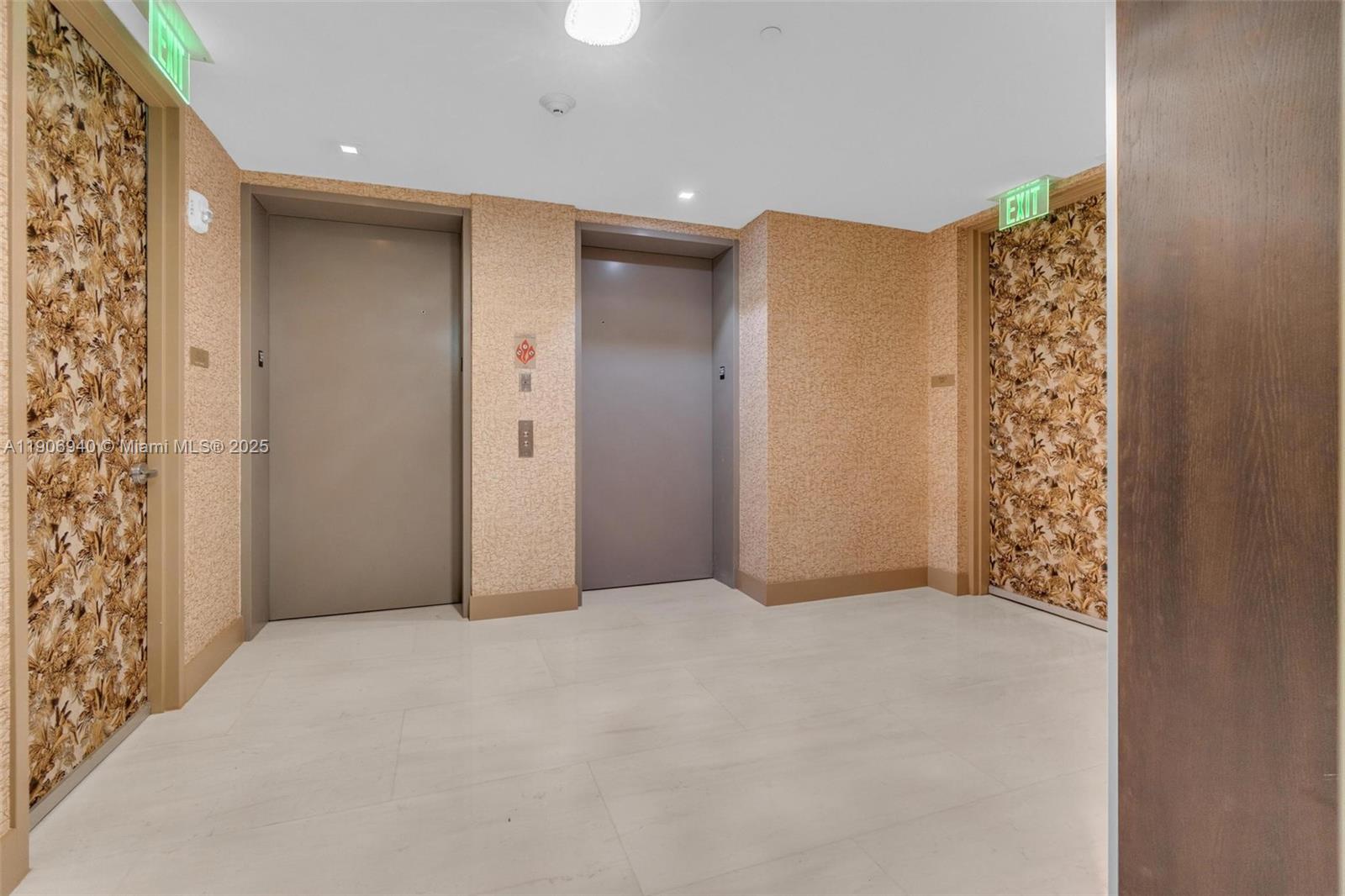 18975 COLLINS CONDO - Residential Lease