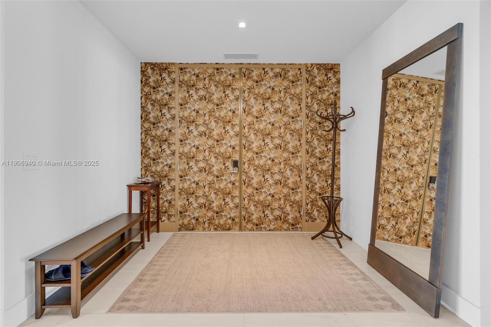 18975 COLLINS CONDO - Residential Lease