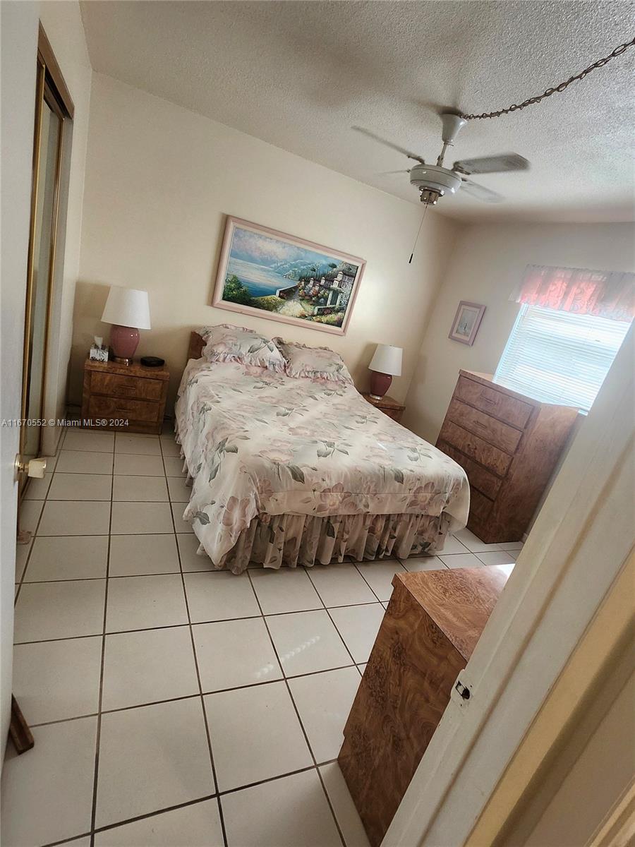 WARRENTON HOUSE CONDO - Residential