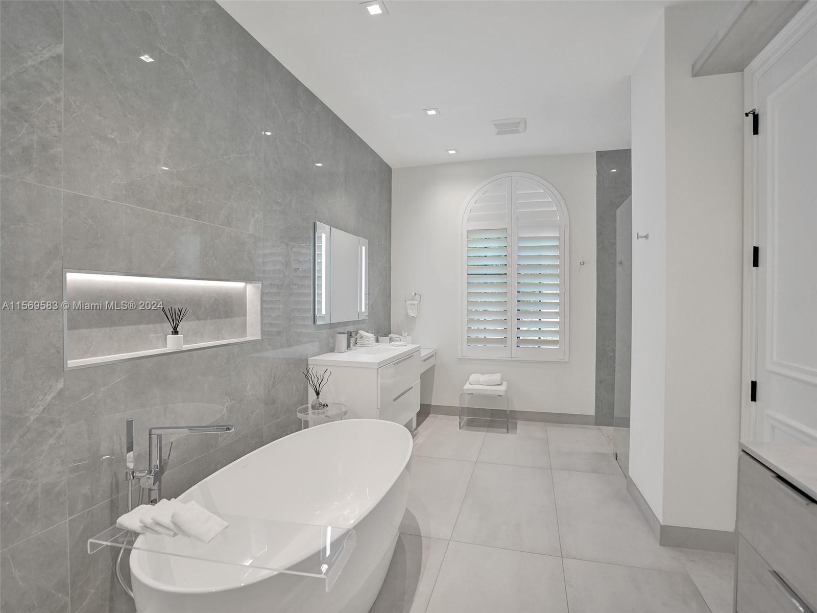 PARKLAND GOLF & COUNTRY C - Residential