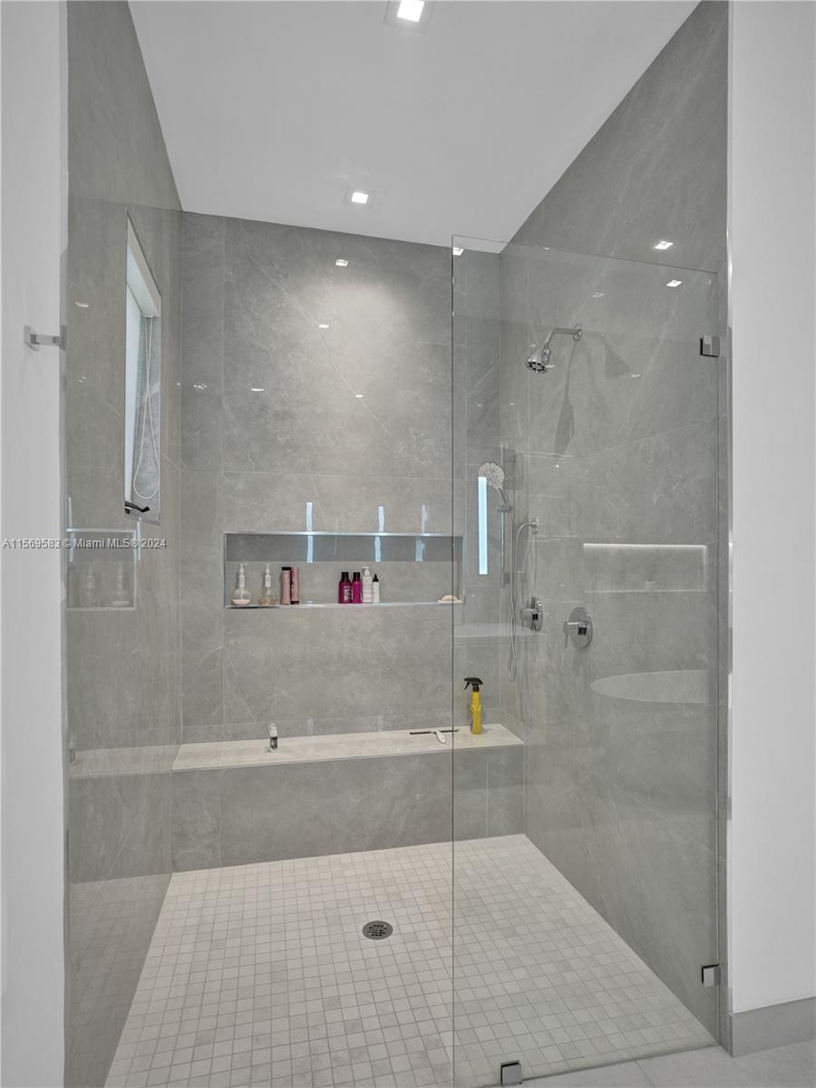 PARKLAND GOLF & COUNTRY C - Residential