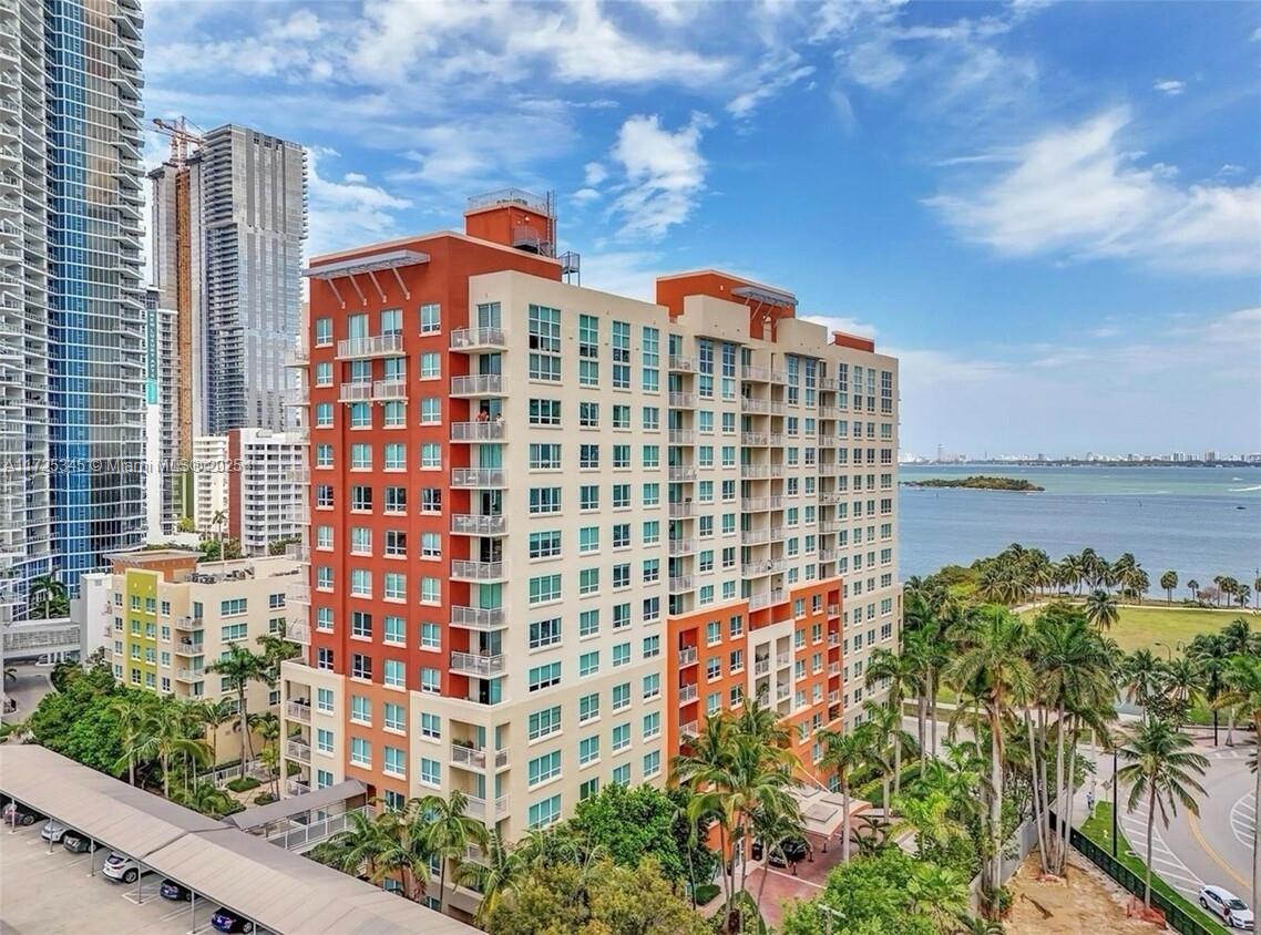 CITE CONDO - Residential