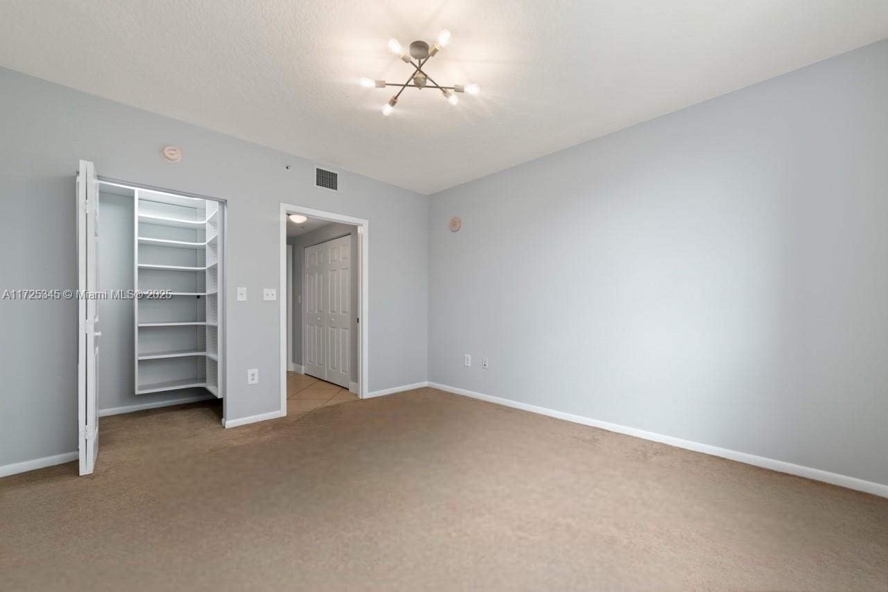 CITE CONDO - Residential