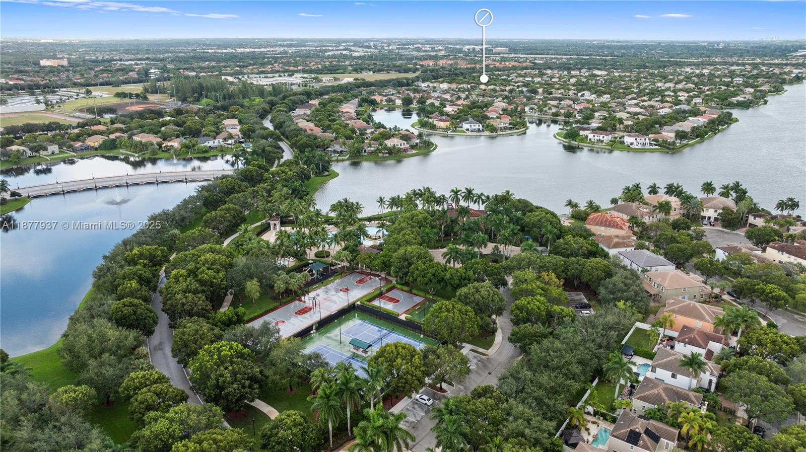 RIVIERA ISLES II - Residential