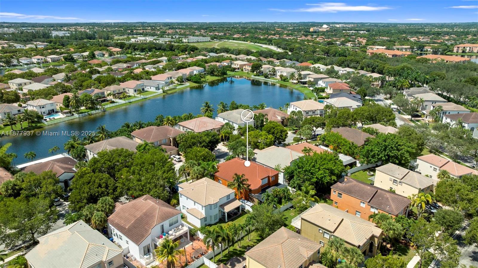 RIVIERA ISLES II - Residential