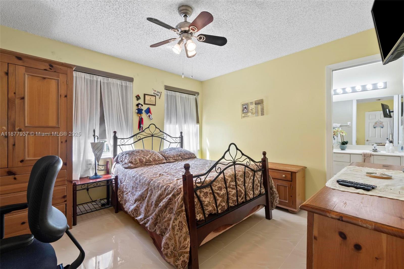 RIVIERA ISLES II - Residential