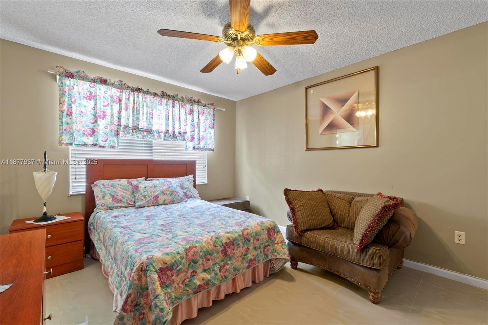 RIVIERA ISLES II - Residential