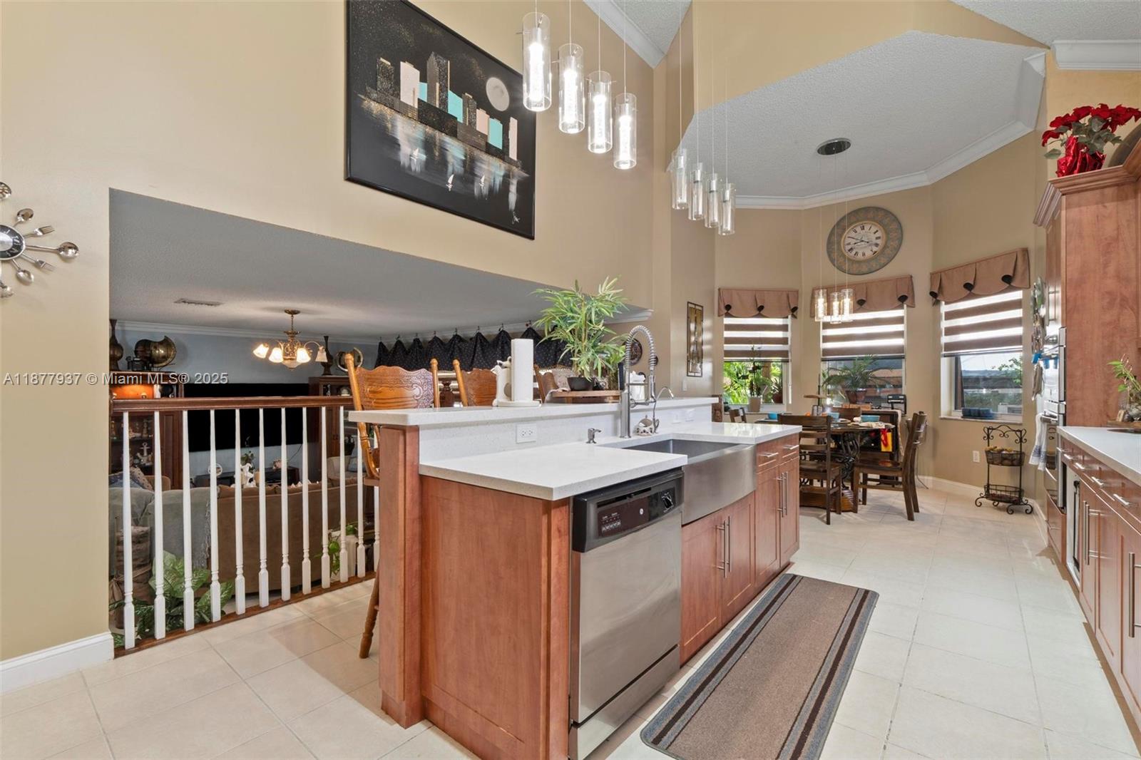 RIVIERA ISLES II - Residential