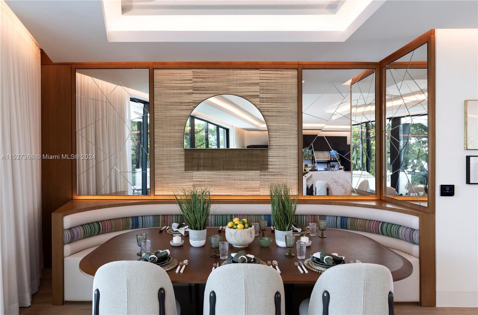 SUNSET LAKE - Residential