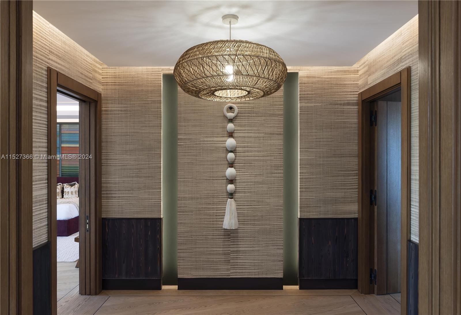 SUNSET LAKE - Residential