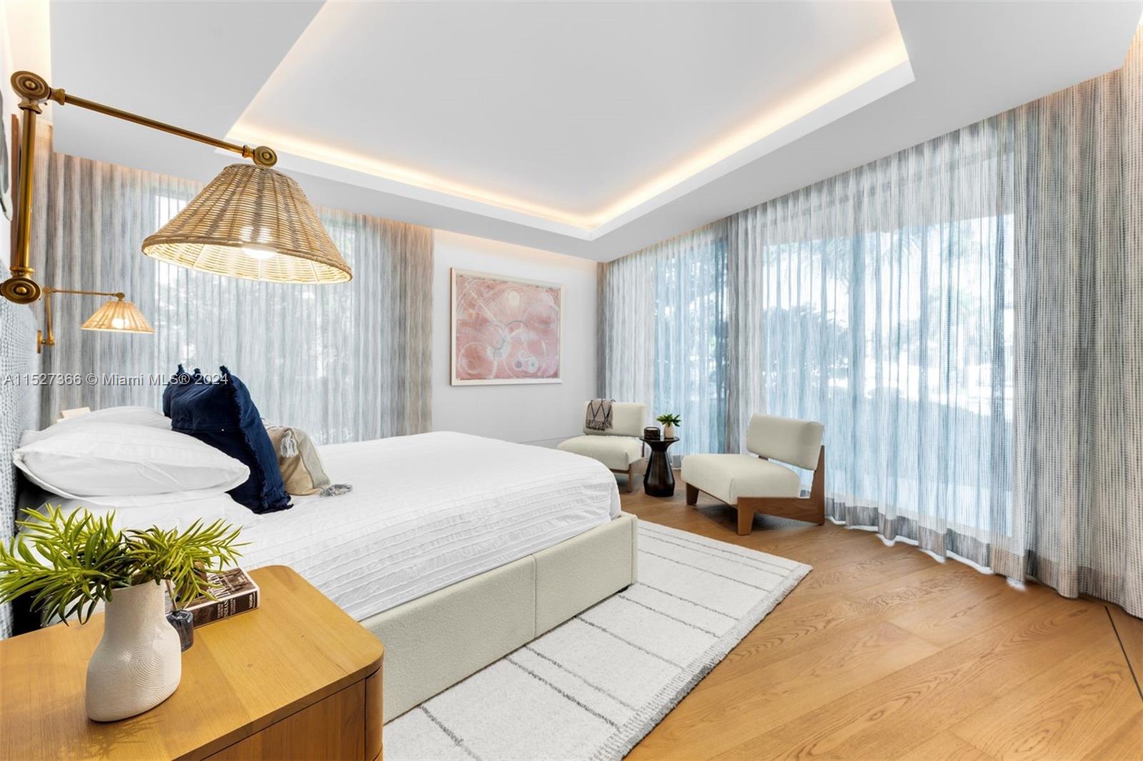 SUNSET LAKE - Residential