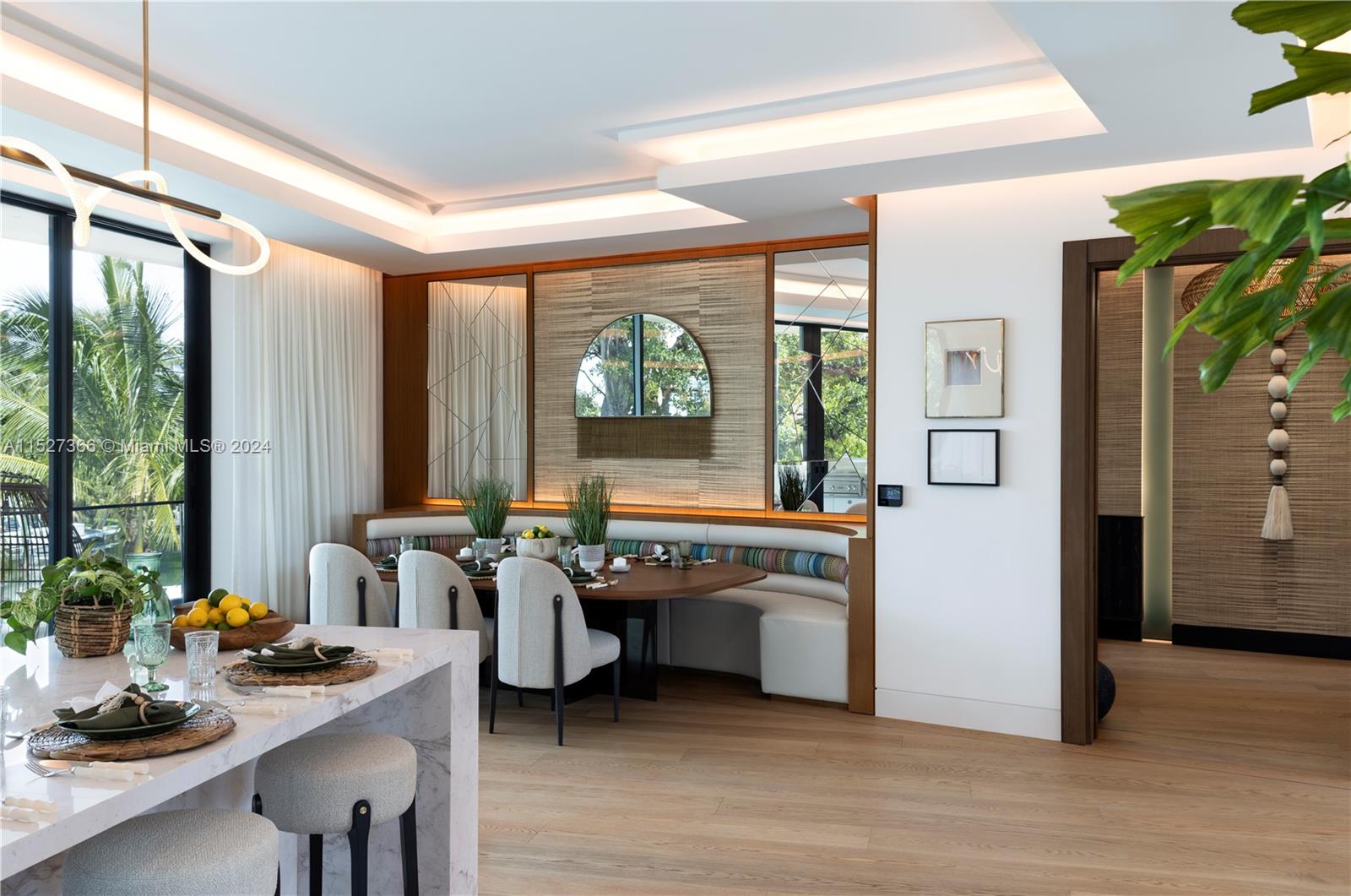 SUNSET LAKE - Residential