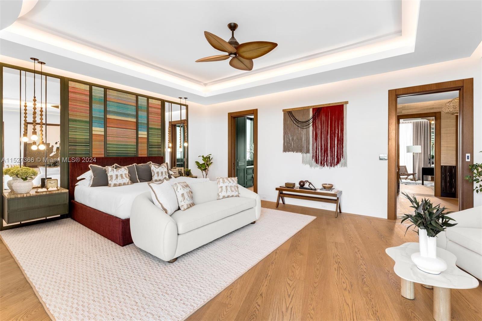 SUNSET LAKE - Residential