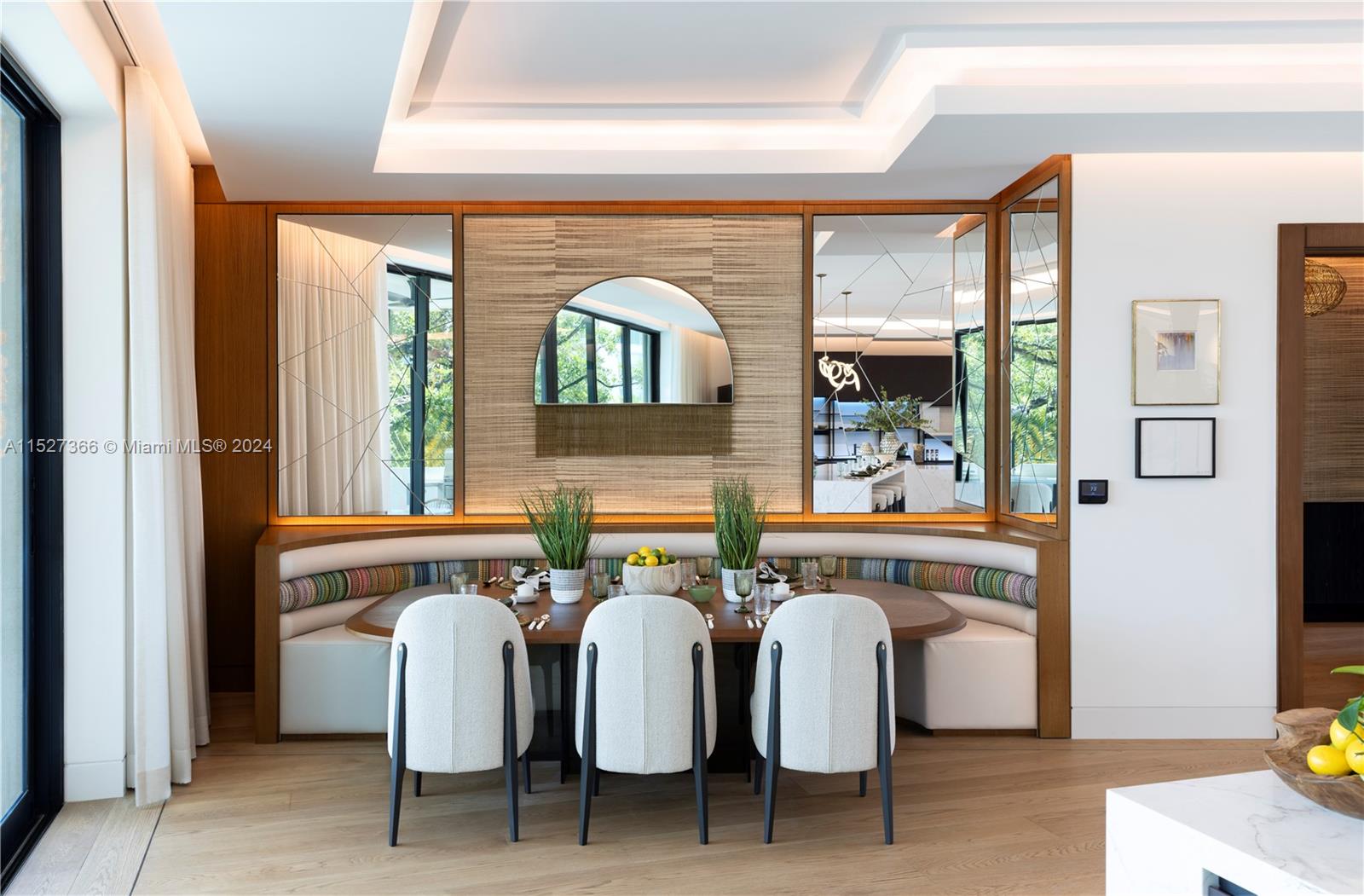 SUNSET LAKE - Residential