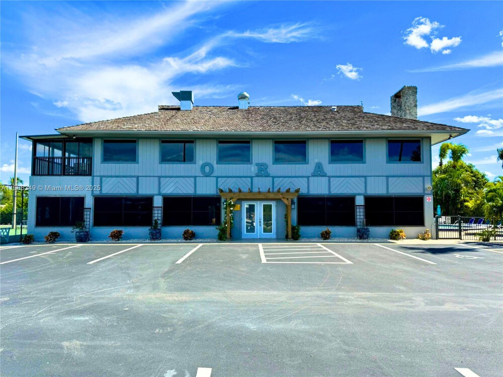 Outdoor Resorts Chokoloske - Land