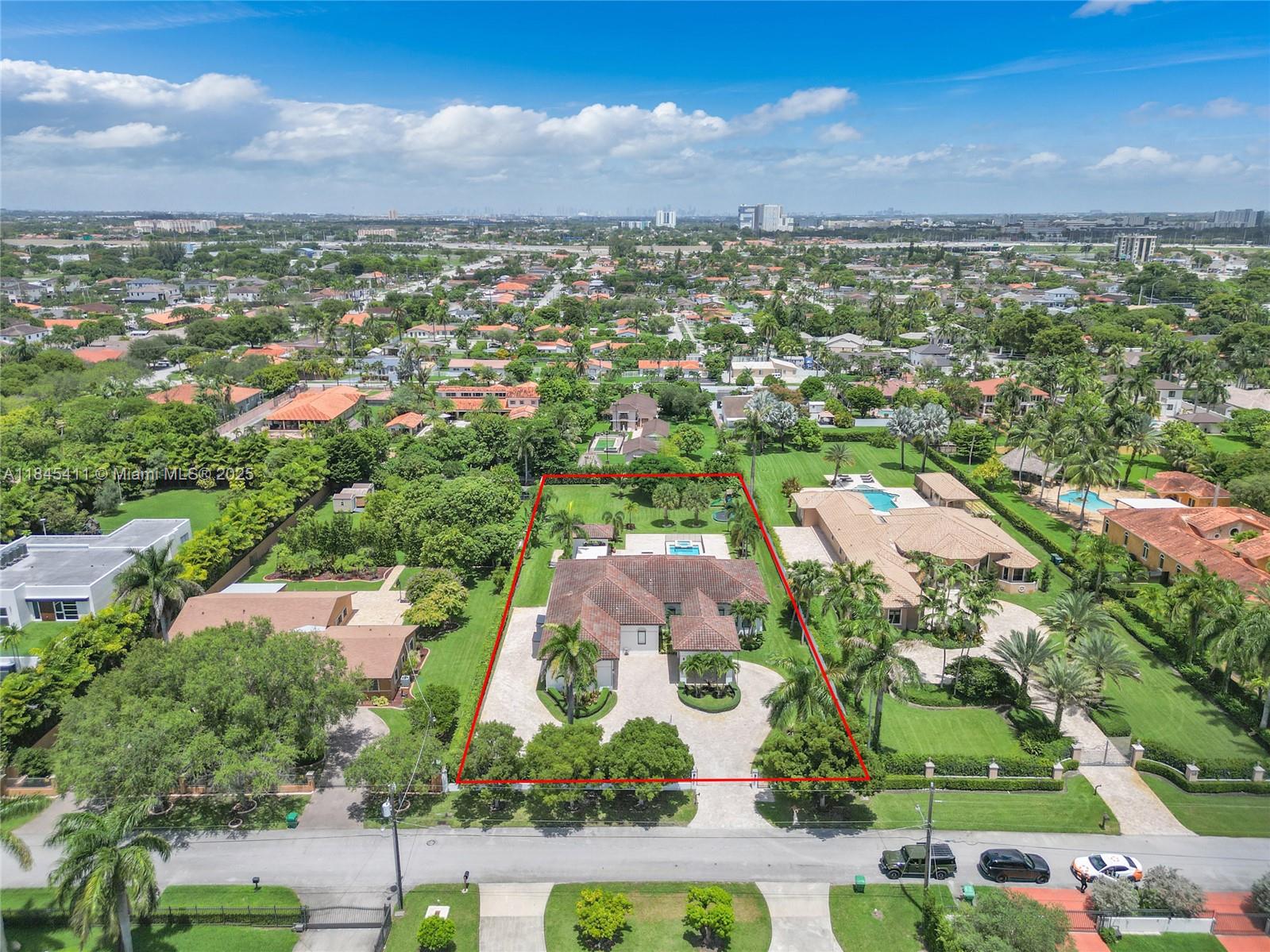 SWEETWATER ESTATES SUB - Residential