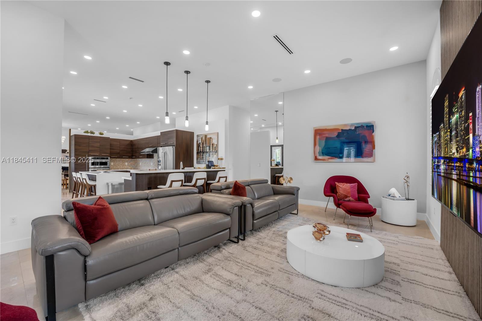 SWEETWATER ESTATES SUB - Residential