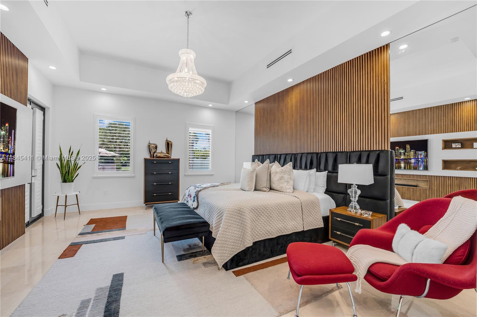 SWEETWATER ESTATES SUB - Residential