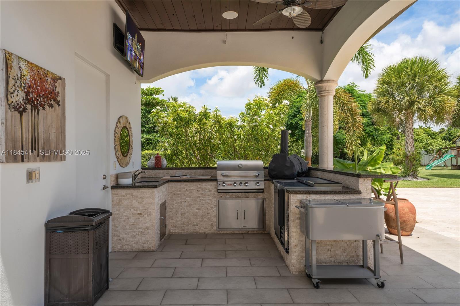 SWEETWATER ESTATES SUB - Residential