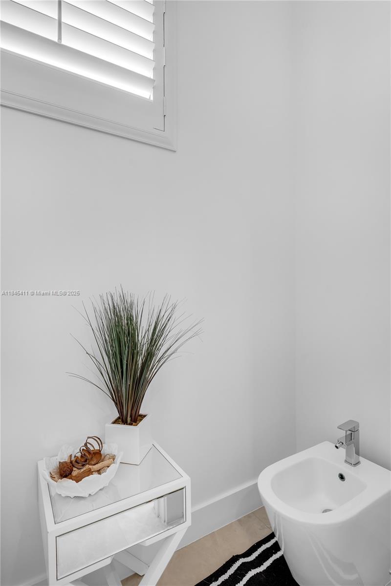 SWEETWATER ESTATES SUB - Residential