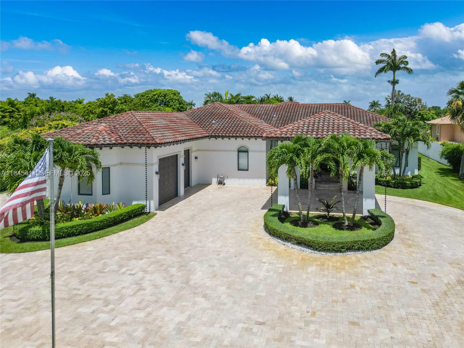 SWEETWATER ESTATES SUB - Residential