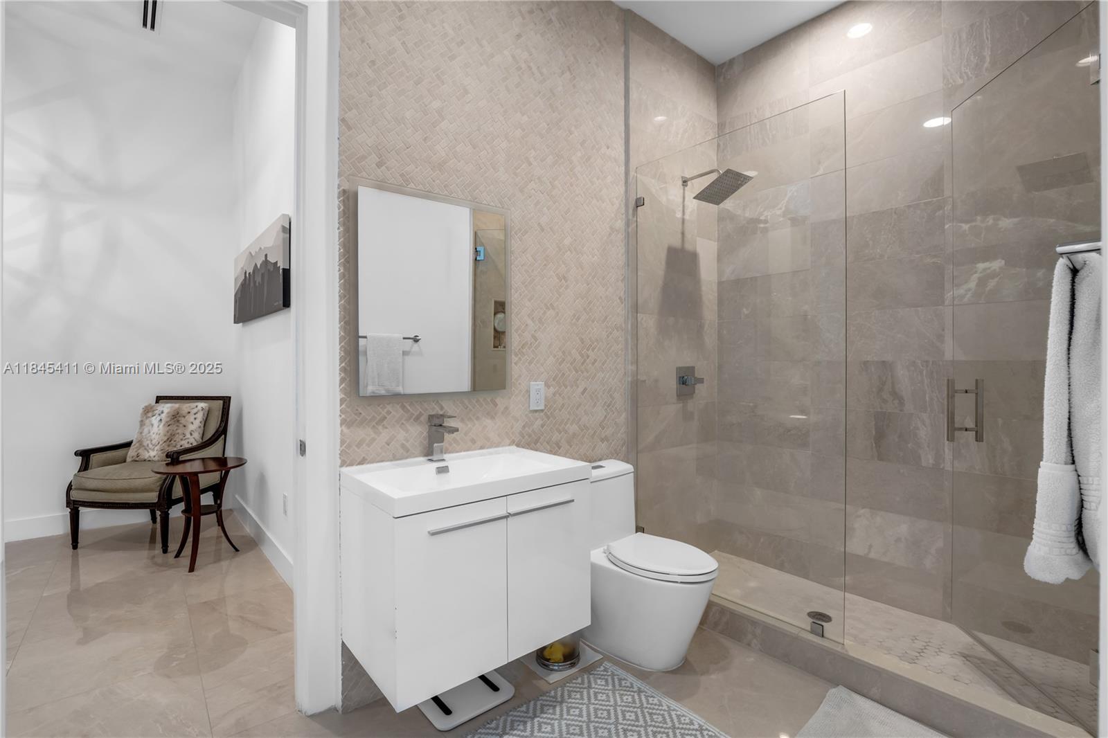 SWEETWATER ESTATES SUB - Residential