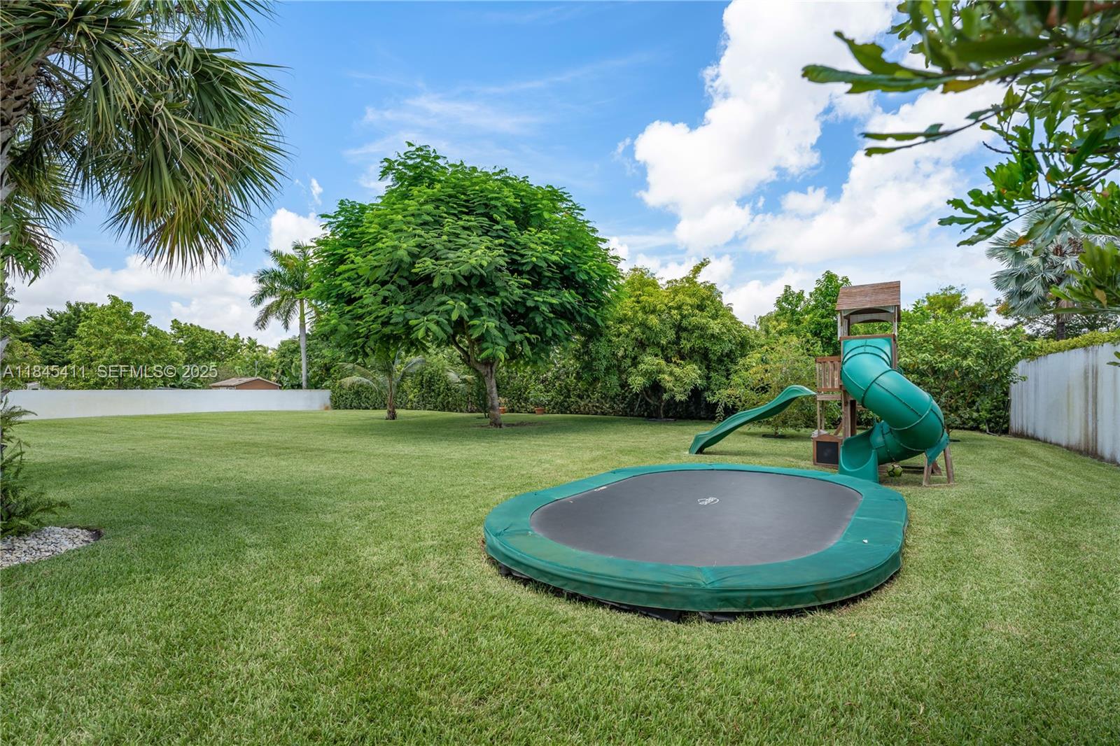 SWEETWATER ESTATES SUB - Residential