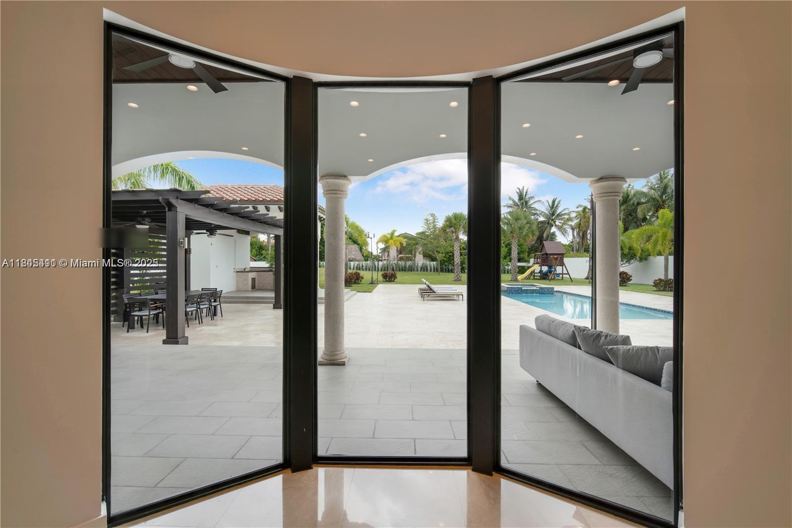 SWEETWATER ESTATES SUB - Residential