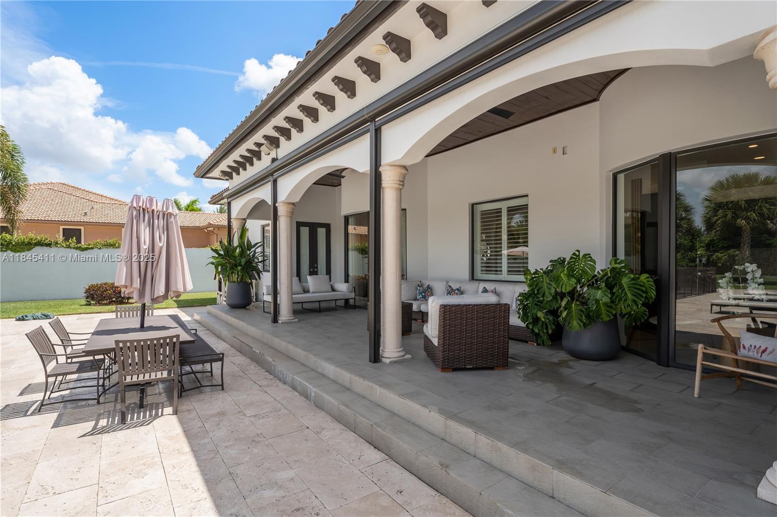 SWEETWATER ESTATES SUB - Residential