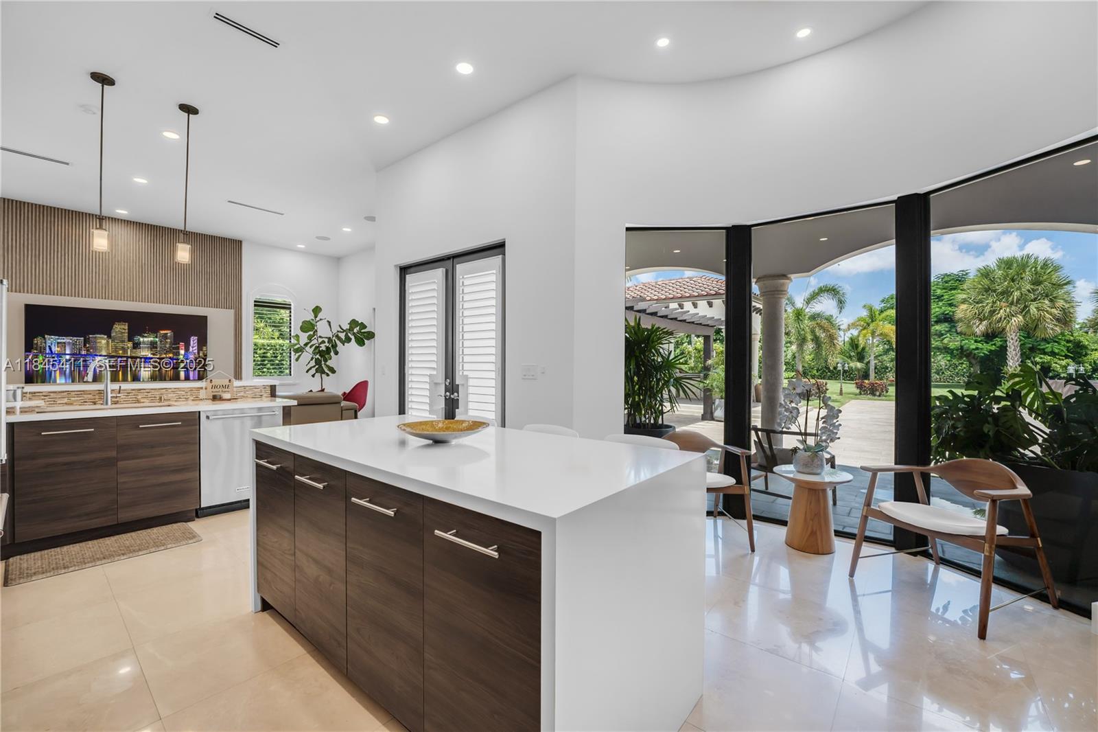 SWEETWATER ESTATES SUB - Residential