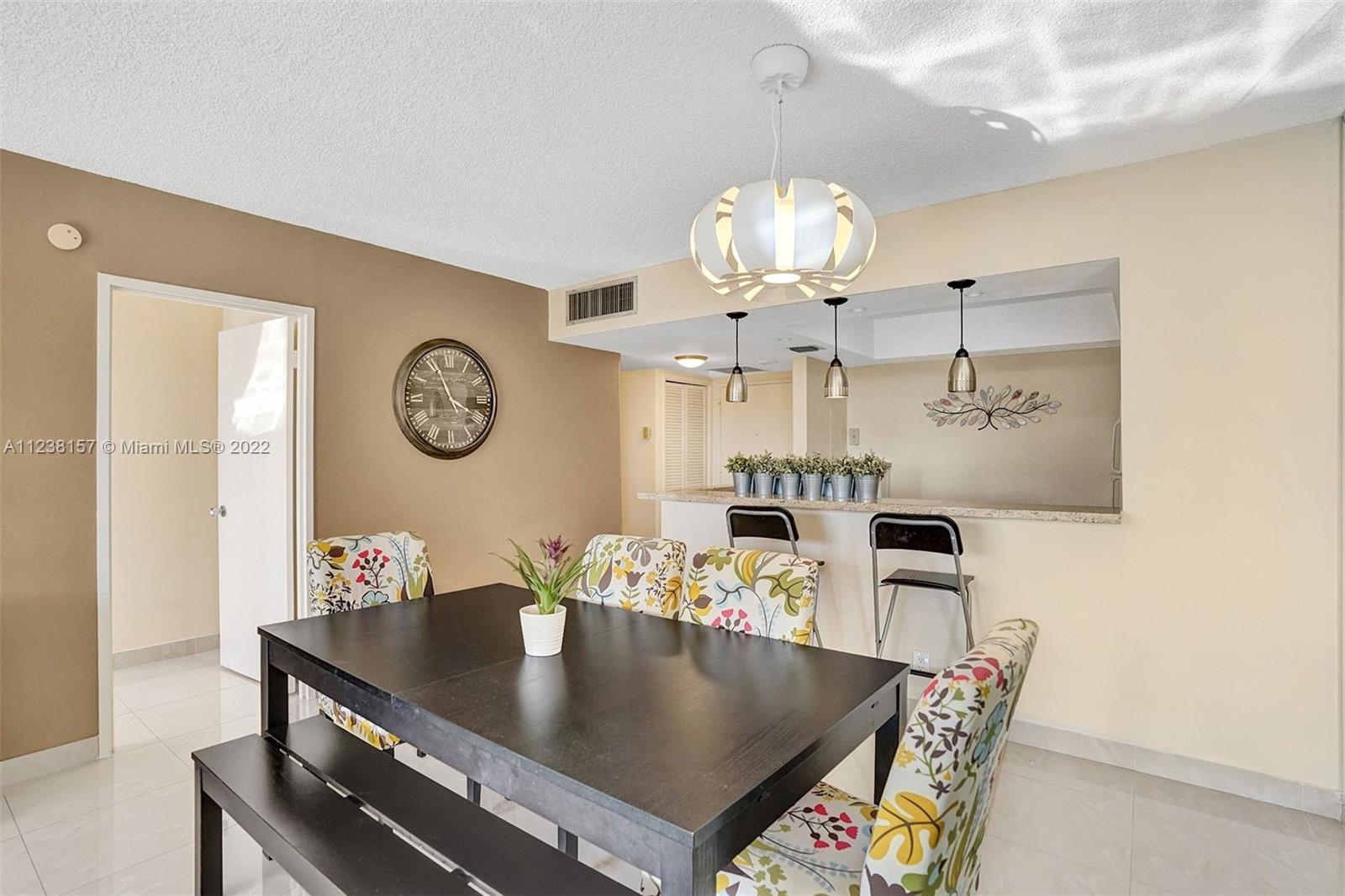 OLYMPUS CONDO PH A - Residential Lease