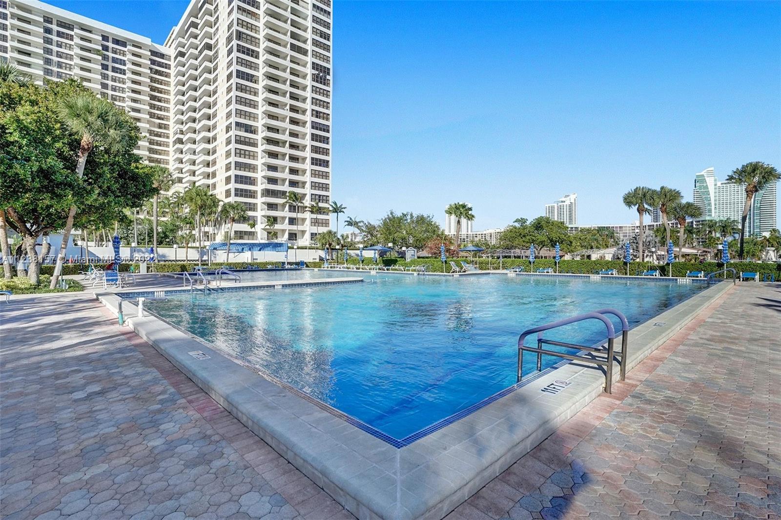 OLYMPUS CONDO PH A - Residential Lease