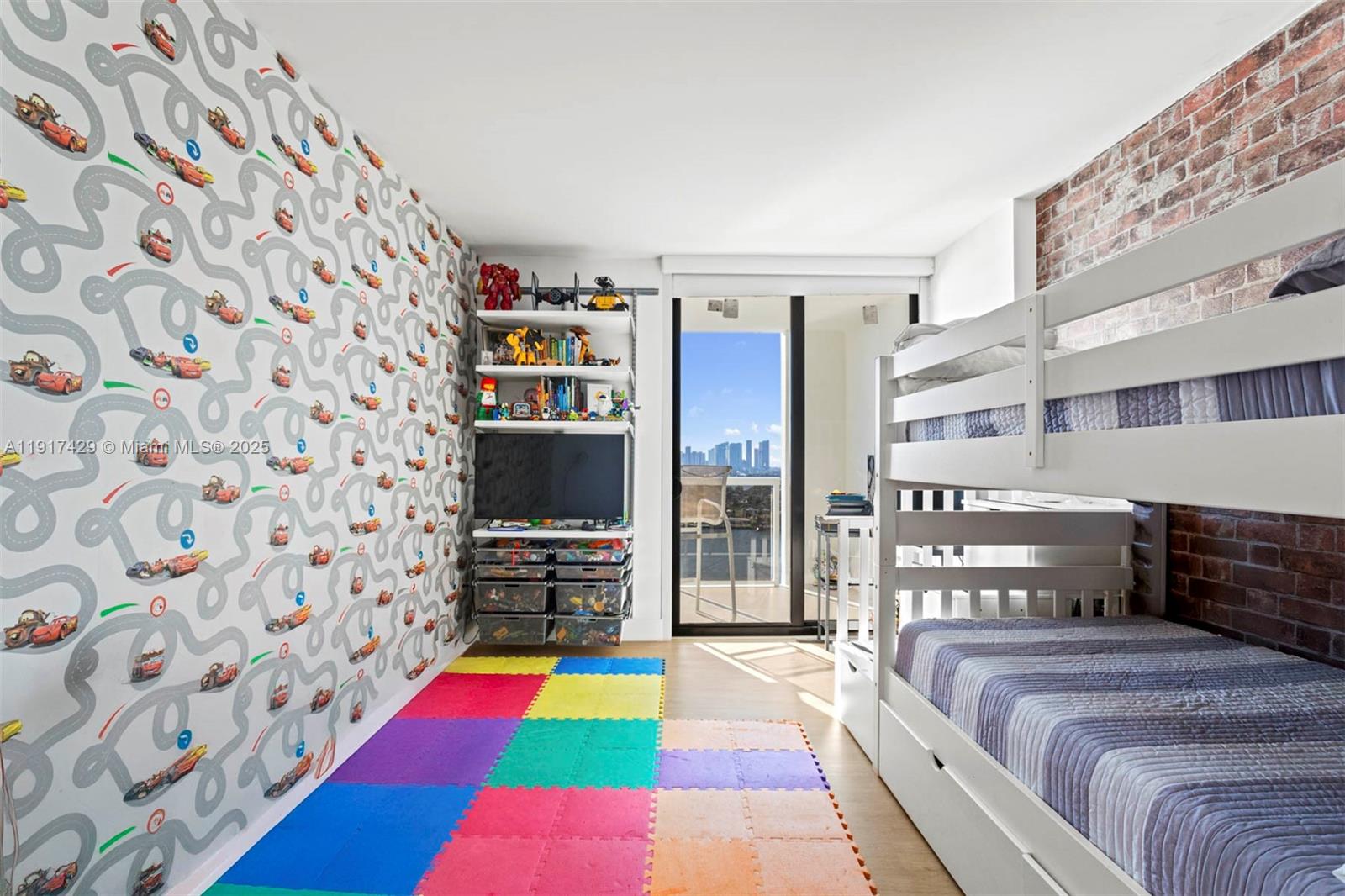 NINE ISLAND AVENUE CONDO - Residential